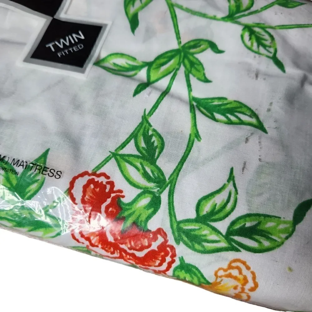 Vintage Lady Pepperell Twin Fitted Bed Sheet White Floral No Iron Muslin NEW
